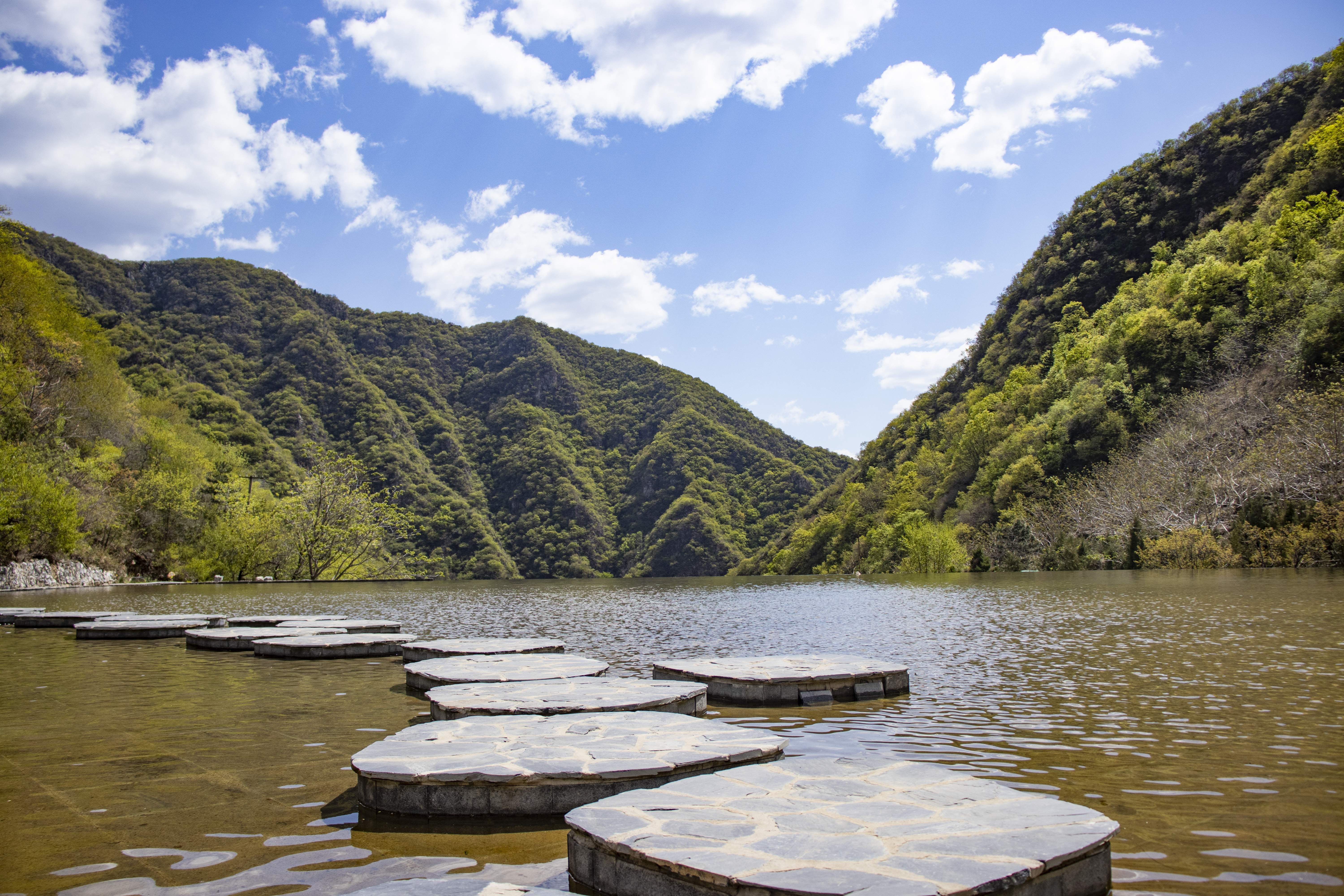 九公山陵园环境
